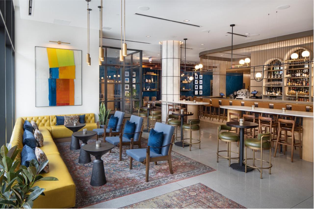 Jasper Hotel Fargo Bagian luar foto